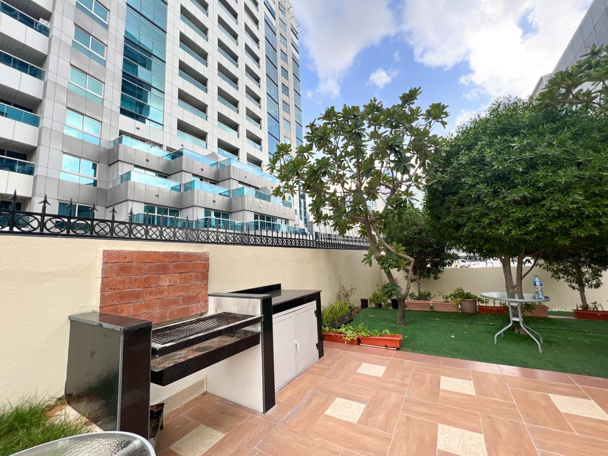 Apartment Spacious 2 Bed Marina-near Metro